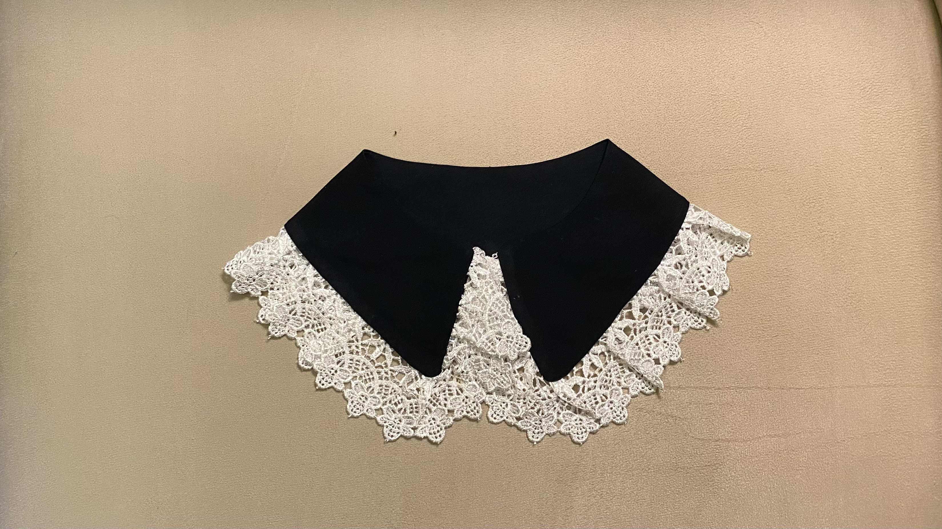 یقه اماده برند کالی ویت یقه تزیین لباس