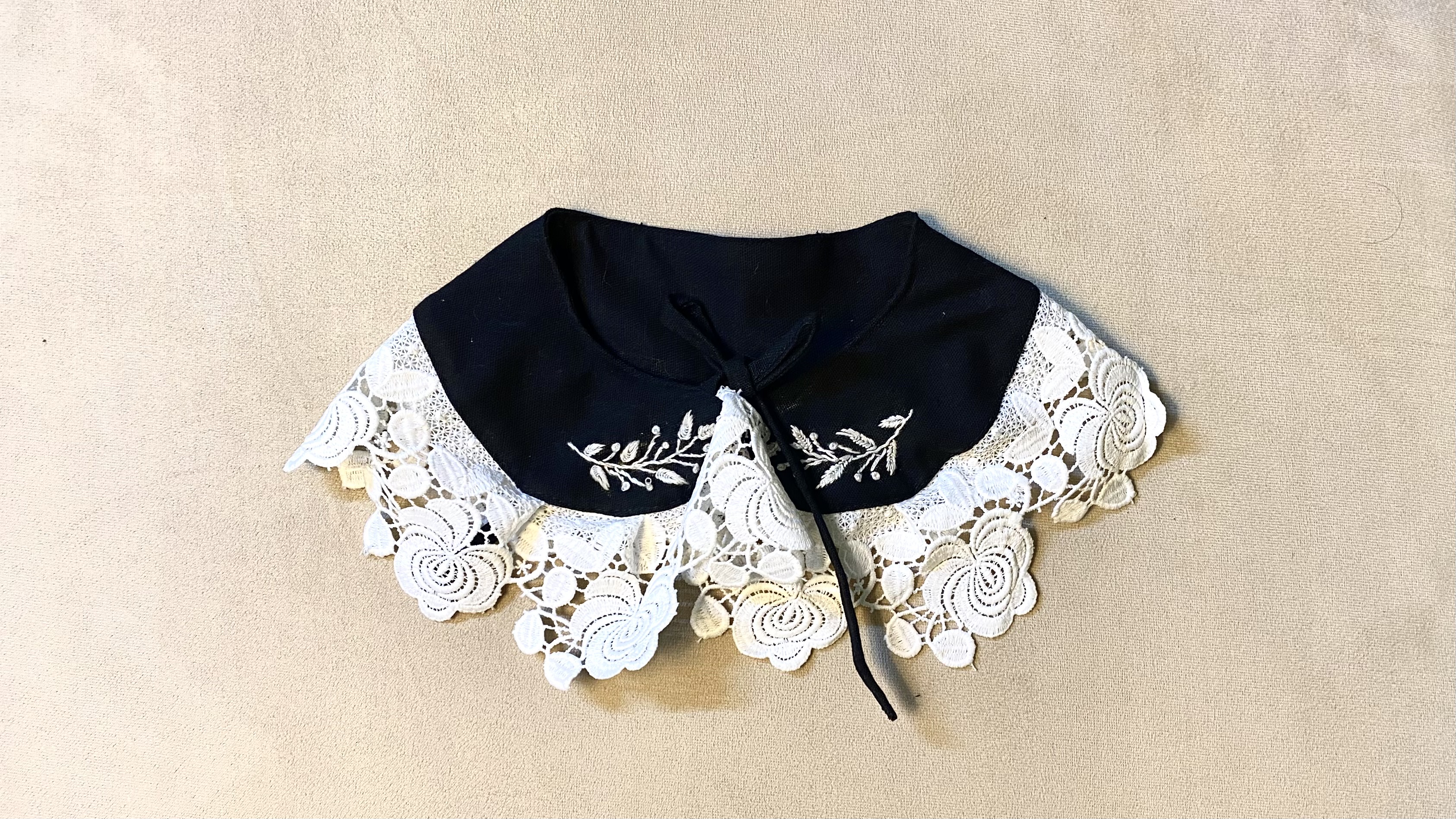 یقه اماده یقه شکاری برند کالی ویت